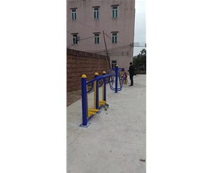 公园健身器材